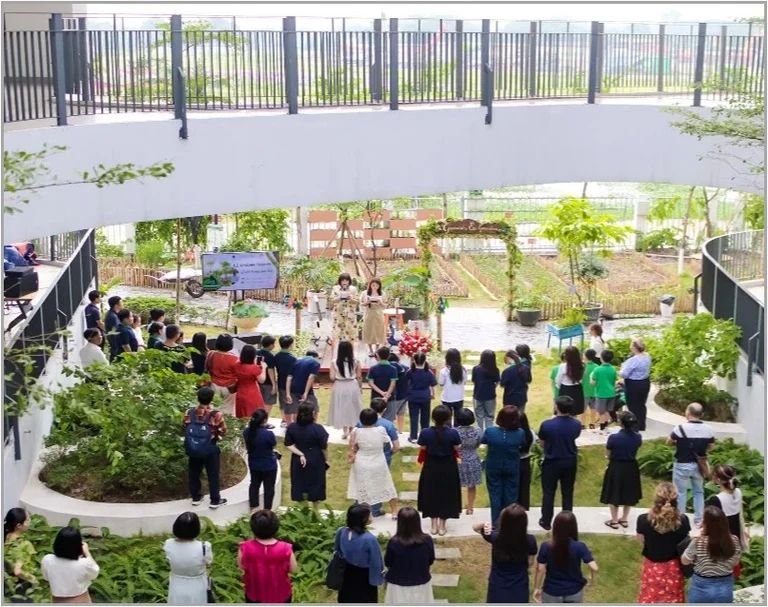 Inauguration day garden inside school